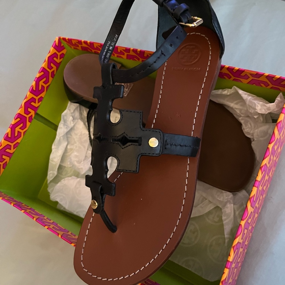 Tory Burch phoebe size 9 sandals